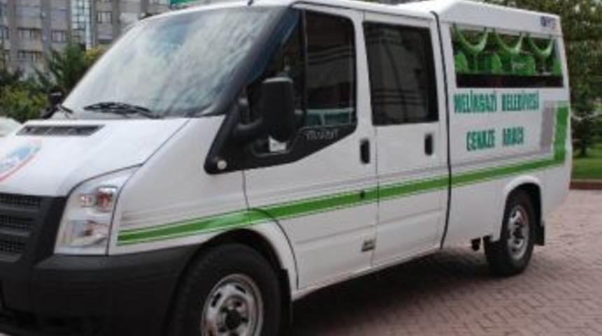 Melikgazi Ara&ccedil; Parkına 2 Yeni Ara&ccedil;