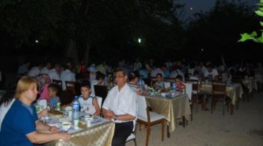 Kozan&rsquo;da Şehit Aileleri Ve Gaziler İftarda Buluştu