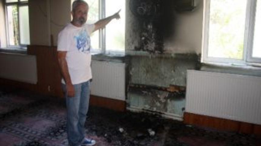 Yalova&rsquo;da Camide Yangın