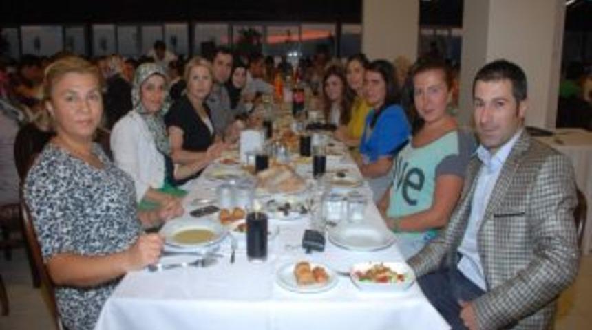 İzmit Belediyesi Personeli İftarda Buluştu