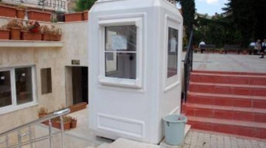 Tarihi Caminin Yardım Paraları &Ccedil;alındı