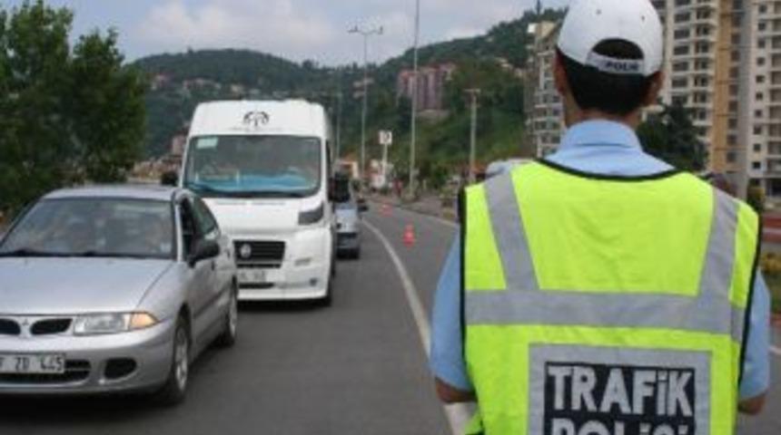 Kozlu Sahil Yolunda Radar Kontrolleri S&uuml;r&uuml;yor