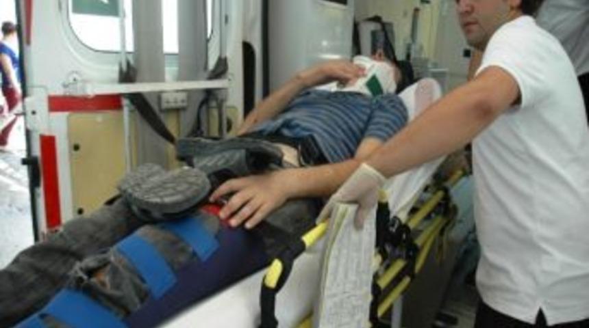 Kavga Ettiği Patronu Hareket Halindeki Ara&ccedil;tan Attı