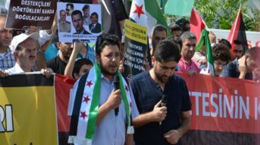 Esed&rsquo;i Beyazıt Meydanı&rsquo;nda Protesto Ettiler