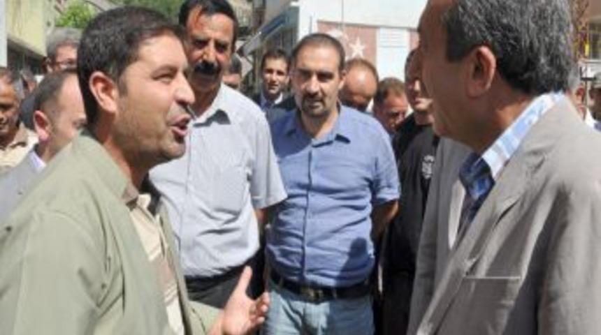 Bakan Mehdi Eker, Uludere'de Esnaf Ziyaretlerinde Bulundu