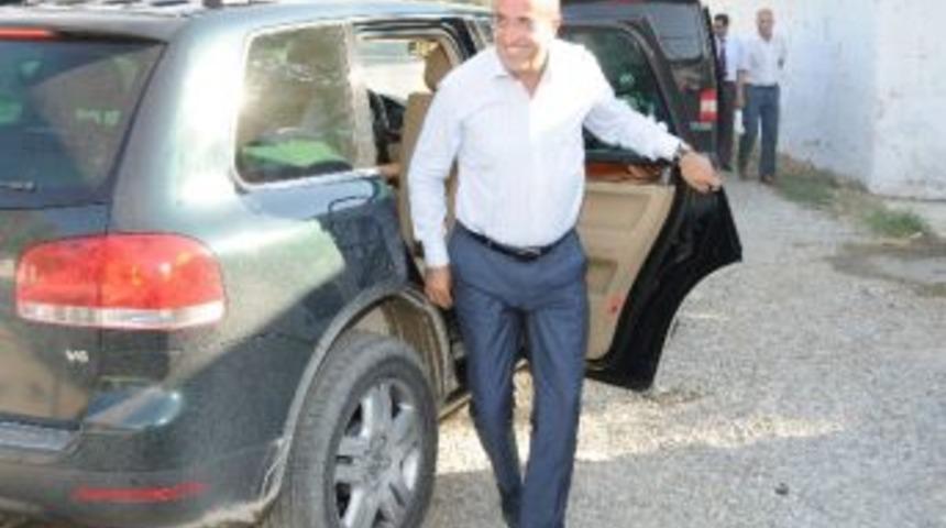 Galatasaraylı Y&ouml;neticilerden Mehmet Ağar'a Ziyaret