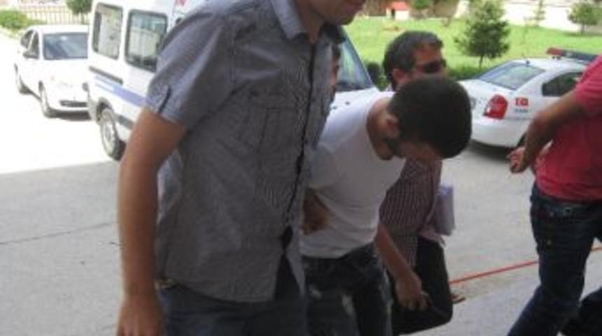 Evlerden Hırsızlık Zanlısı Tutuklandı