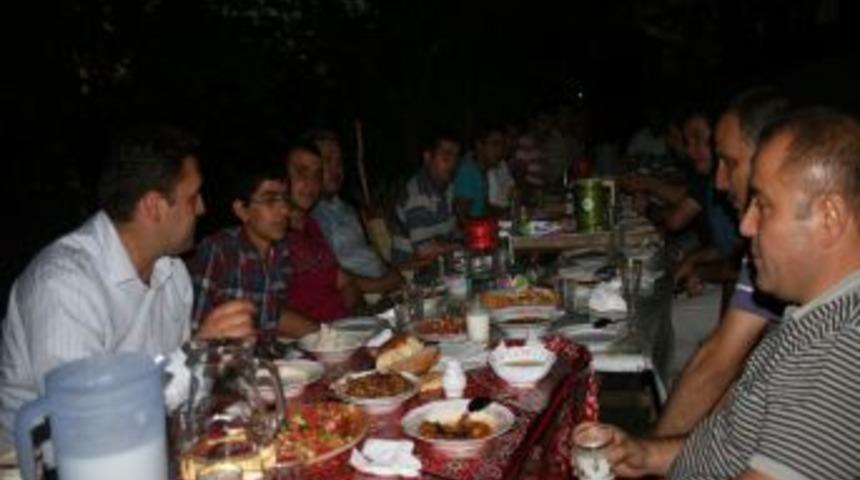 ESİAD Derneğ'inden Anlamlı Yardım