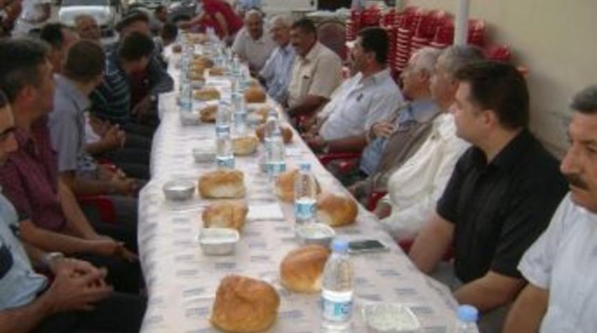 İftar Yemeğinde Birlik Ve Beraberlikten S&ouml;z Edildi