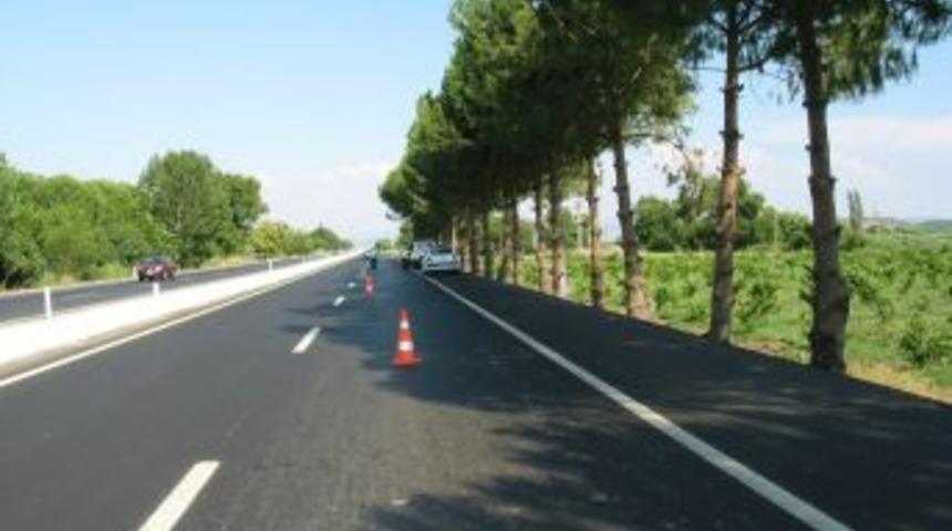 R&uuml;zgarın Sebep Olduğu Kazalara Karşı Ağa&ccedil;lı &Ouml;nlem Alındı