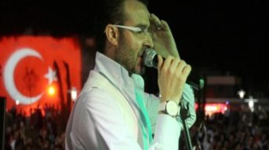 Bedirhan G&ouml;k&ccedil;e Gebzelilerle Buluştu