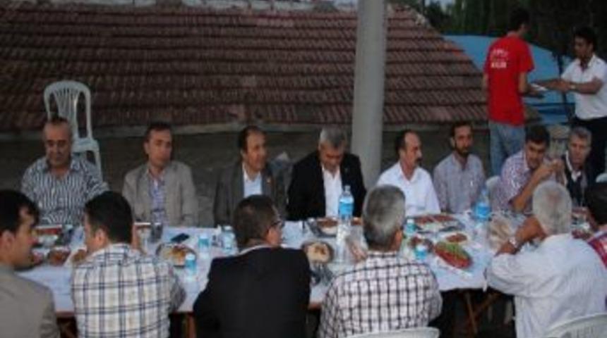 La&ccedil;in Belediye Başkanlığı&rsquo;ndan İftar