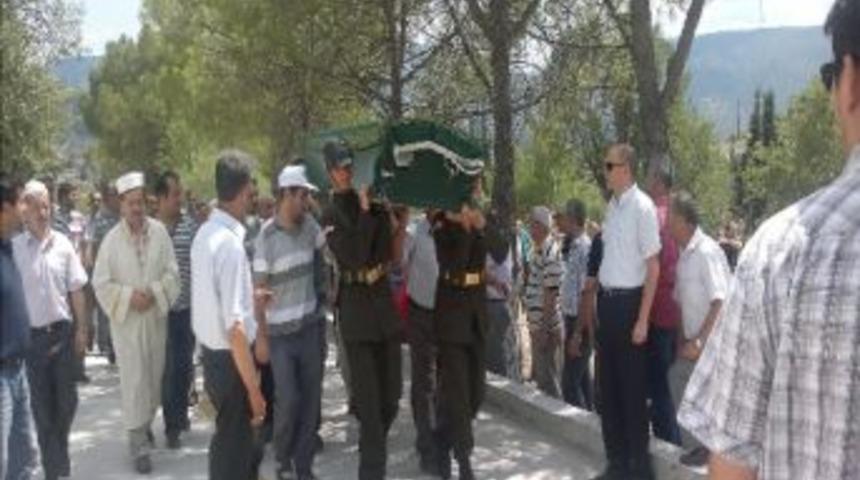 Kıbrıs Gazisi Son Yolculuğu'na Uğurlandı