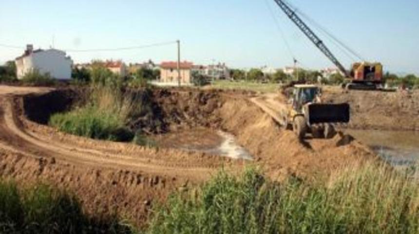 Altınova&rsquo;daki Kep&ccedil;e Ayvalık'ı Susuz Bıraktı