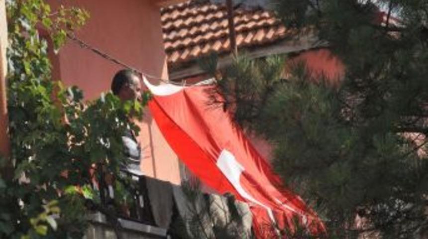 &Ccedil;orumlu Şehidin Annesi: Bir Evladım Daha Olsa Onu Da Vatana Feda Ederim