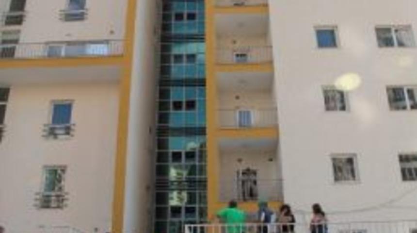 Evlerine Taşınmak İsteyen Vatandaşa Engel