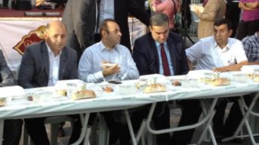 Bağış: K&uuml;rt Vatandaşların En B&uuml;y&uuml;k D&uuml;şmanı PKK&rsquo;dır