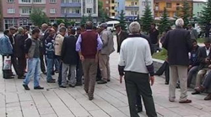 Kağızmanlılar su istiyor!