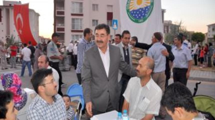 Başkan Odabaşı'ndan TOKİ Sakinlerine Pazar M&uuml;jdesi