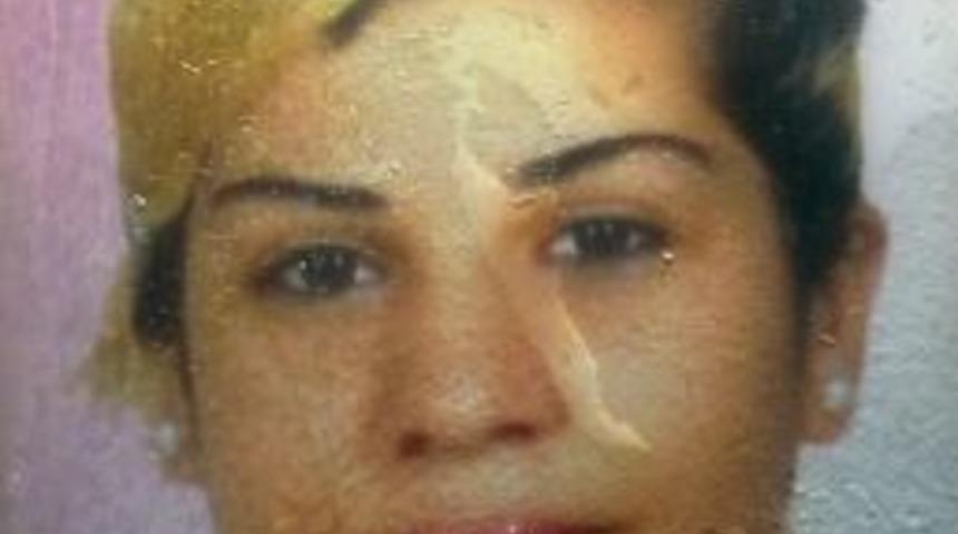 Kendisini Terk Eden Kadını Bı&ccedil;aklayarak Ağır Yaraladı