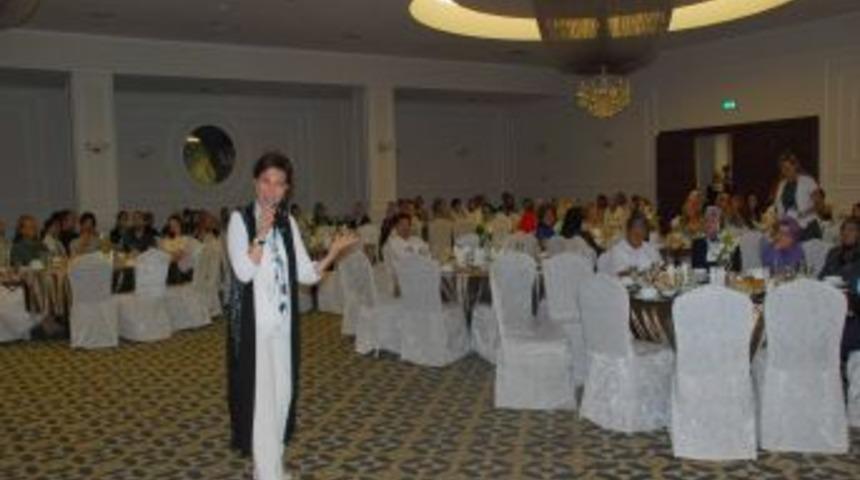 Eskişehirli Yardımseverler, Yetim &Ccedil;ocuklar I&ccedil;in Iftarda Buluştu