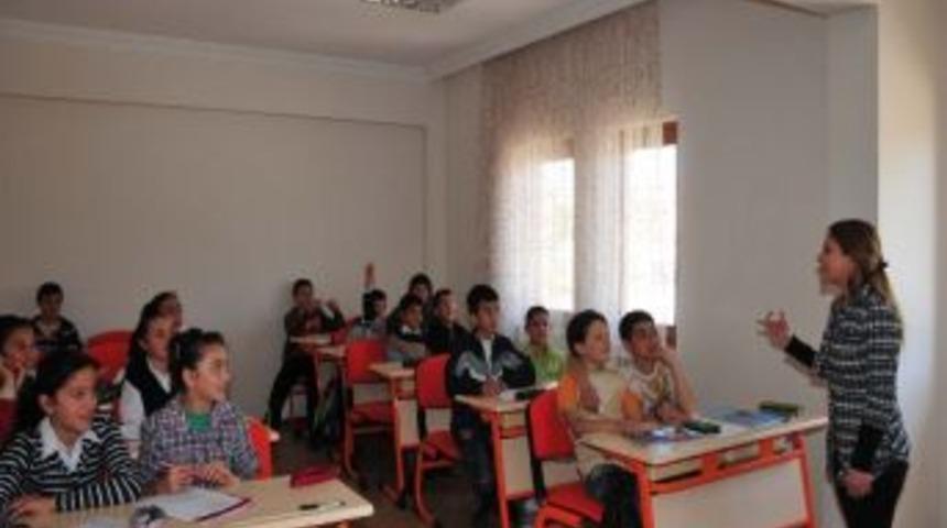 Altındağlı Gen&ccedil;ler Hayallerine Daha Yakın