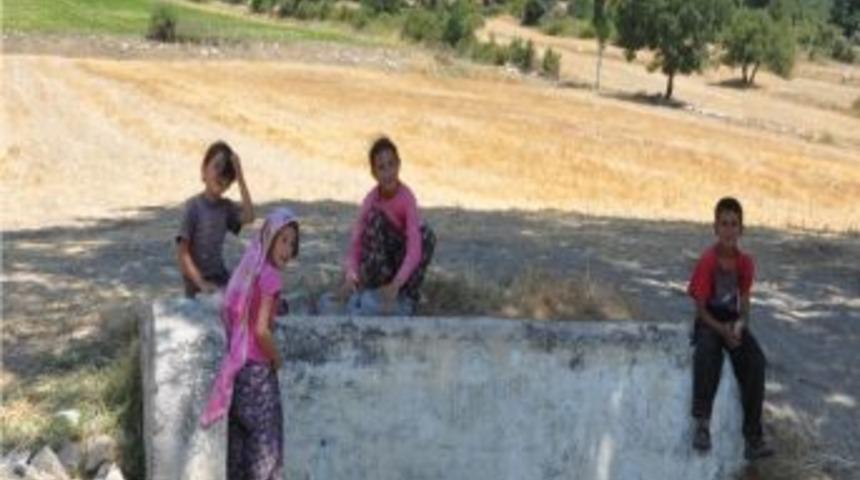 Bozarmut K&ouml;y&uuml;n&uuml;n Su &Ccedil;ilesi Sona Erdi