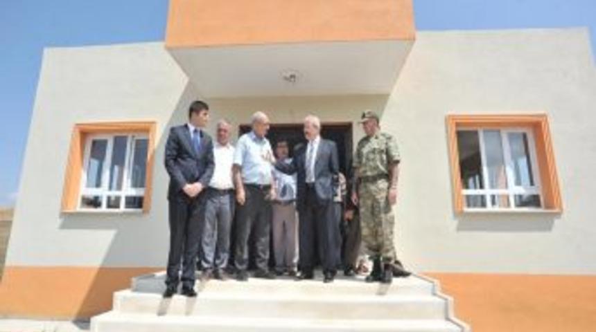 Vali Cerrah: Hayırseverlerimizin Katkılarıyla Okullaşmada Ilk Sıradayız