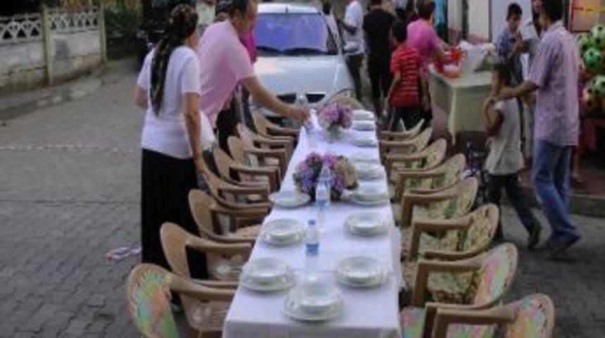 Tarihi Evler Arasında İftar Keyfi