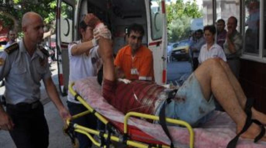 Serada Onarım Yaparken D&uuml;şen &Ccedil;ift&ccedil;i Hastanelik Oldu