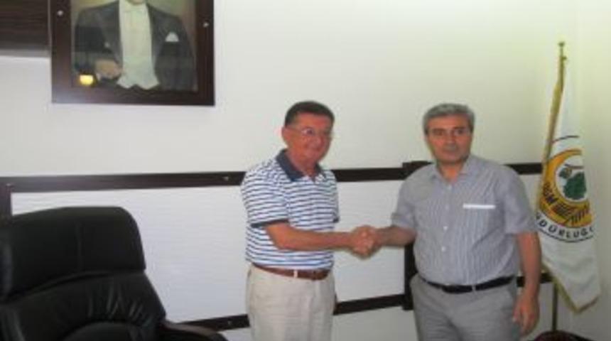 Edremit Orman İşletme M&uuml;d&uuml;r&uuml; Demirbağ, Ayağının Tozuyla Işbaşı Yaptı