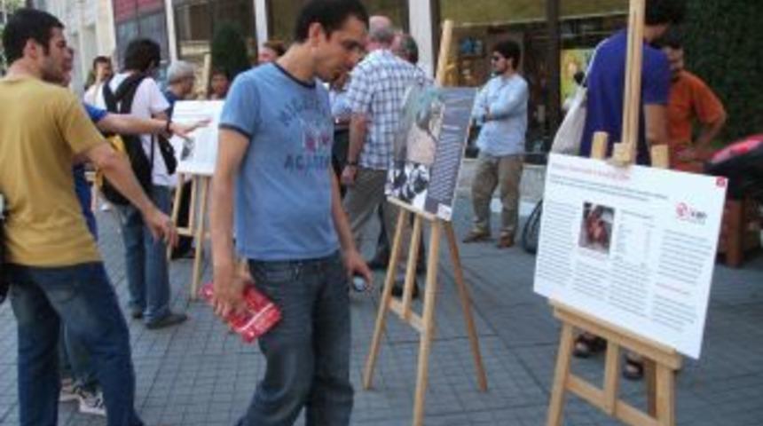 Hiroşima&rsquo;nın Yıl D&ouml;n&uuml;m&uuml;nde N&uuml;kleer Protestosu