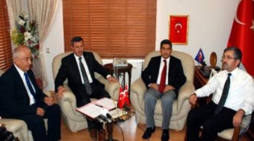 Hayırda Rekora Koşuyor