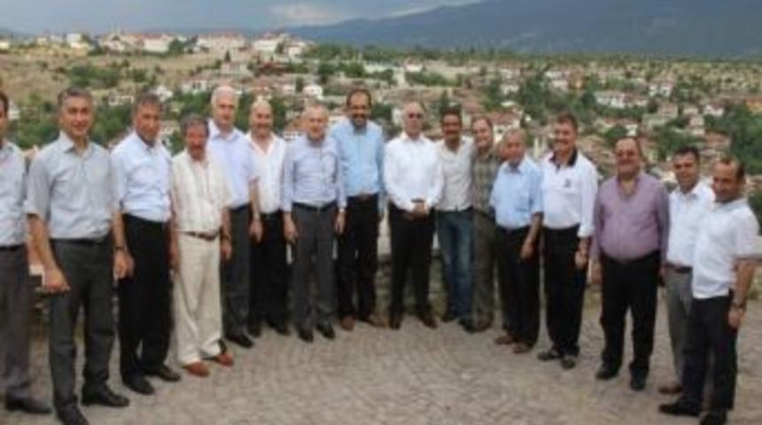 Kurultay &Uuml;yeleri Safranbolu&rsquo;yu Gezdi