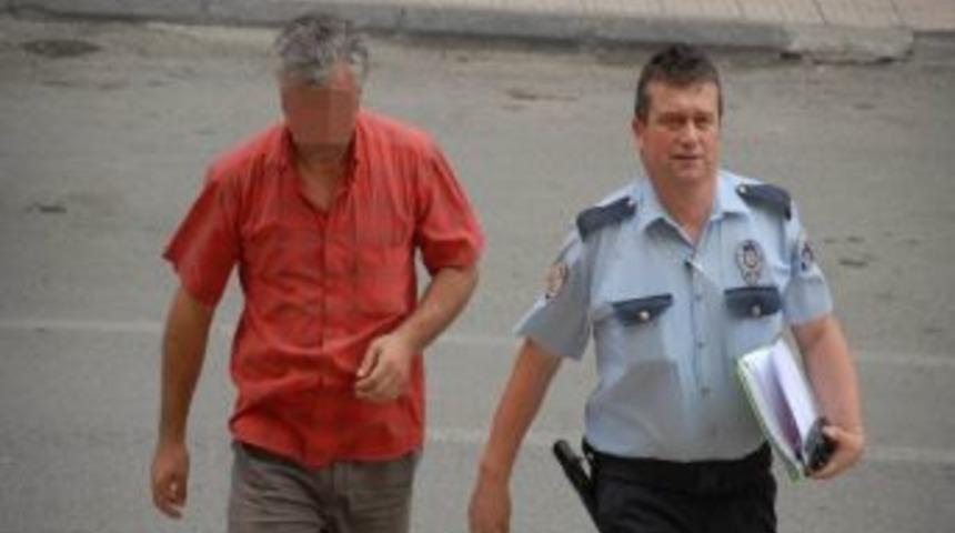 Eşi Darp İddiasına G&ouml;zaltı