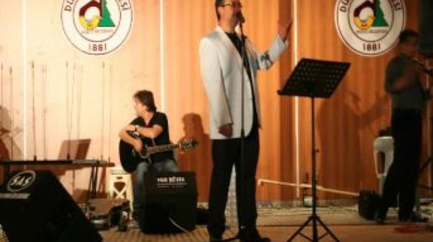 D&uuml;zce&rsquo;de İbrahim Sadri Beğenildi