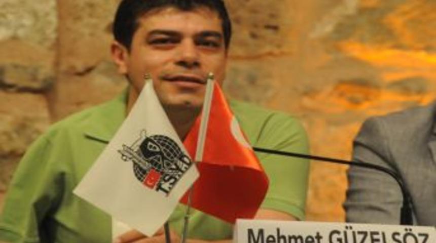 Bursaspor Taraftarı Karar Aldı: K&uuml;f&uuml;r Etmeyeceğiz, Fair Play &Ouml;d&uuml;l&uuml;ne Adayız