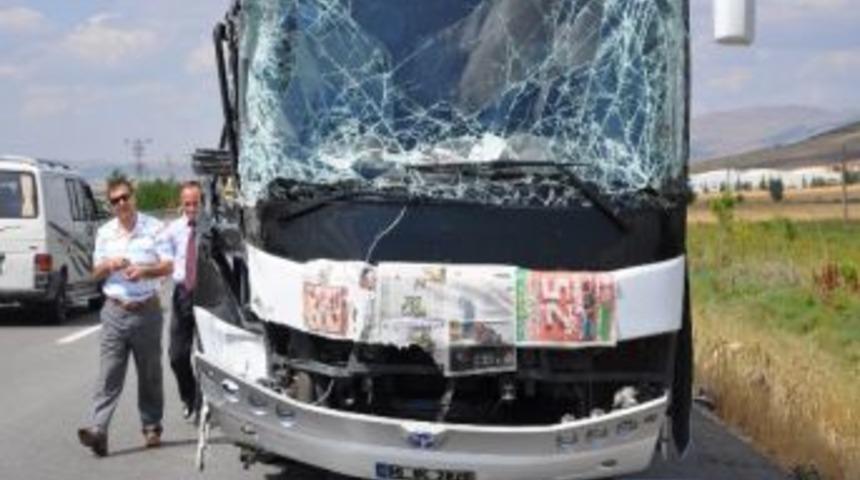 Teşhir Olmamak İ&ccedil;in Gazete Kağıdıyla &Ouml;nlem Aldılar