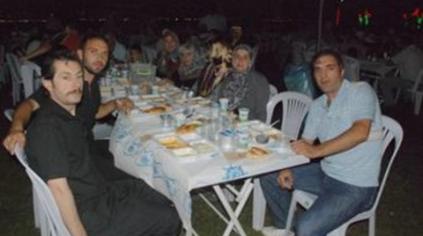 Başiskeleli Erzurumlular iftarda buluştu