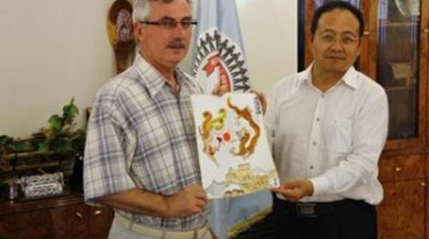 &Ccedil;ağlayan&rsquo;a &Ccedil;in&rsquo;den ziyaret