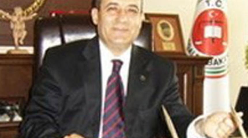 Başsavcının &uuml;zerinden minib&uuml;s ge&ccedil;ti