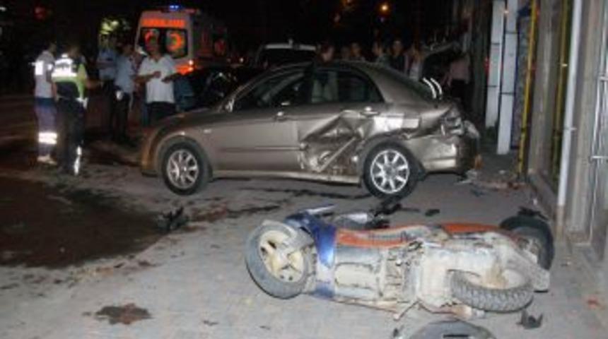 K&uuml;tahya'da Kaza: 3 Yaralı