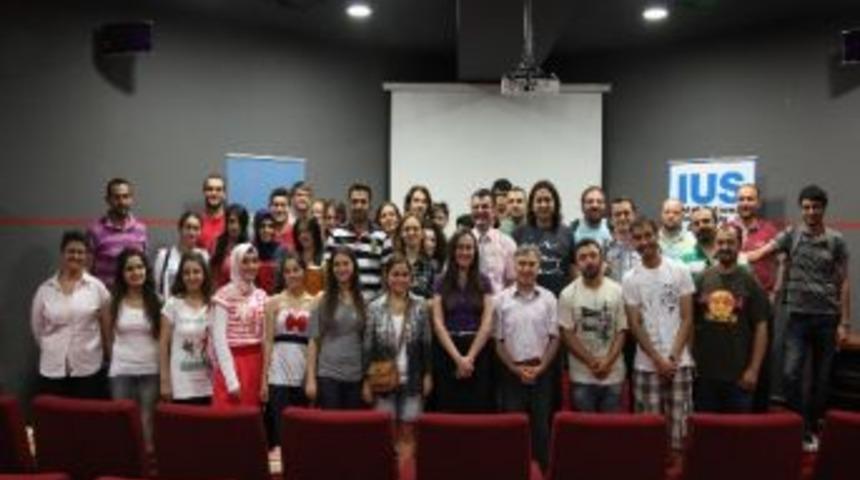 Be&uuml; &Ouml;ğrencilerine Yurt Dışında İngilizce Eğitim Olanağı