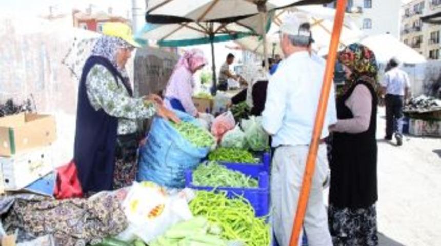 Sincan Organik Pazarında Hem &Uuml;retici Hem T&uuml;ketici Memnun