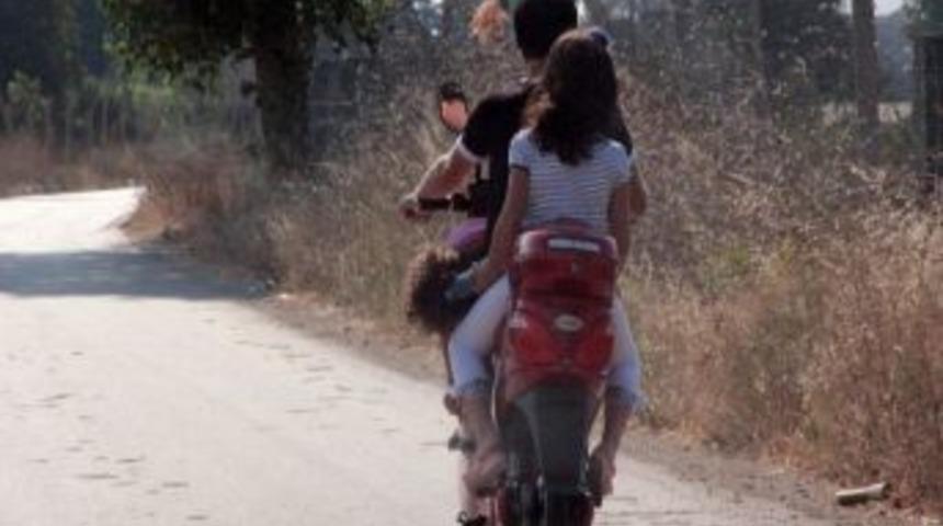 &Ouml;l&uuml;m&uuml;ne Yolculuk