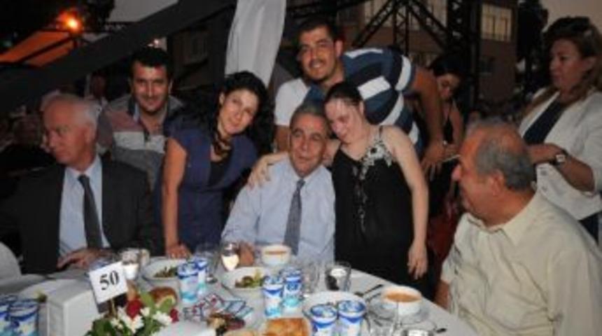 İftar Sofrasında Barış İ&ccedil;in Dua Edildi