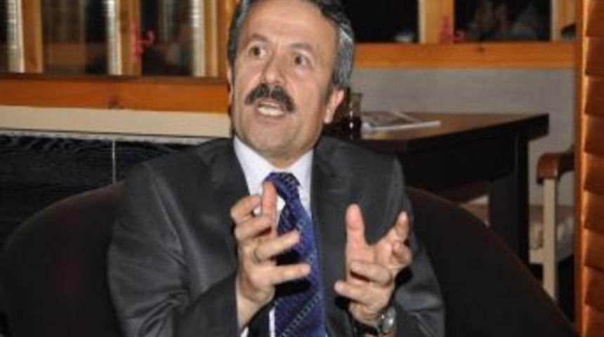 Rıza Kayaalp'in Madalyası Aksaray &Uuml;niversitesi'nin Gururu Oldu