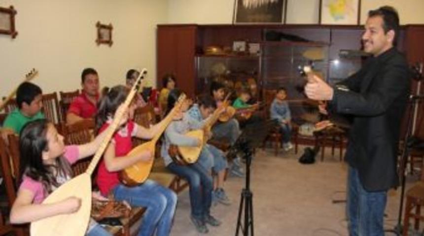 Nevşehir&rsquo;de M&uuml;zik Eğitim Kursları Başlıyor