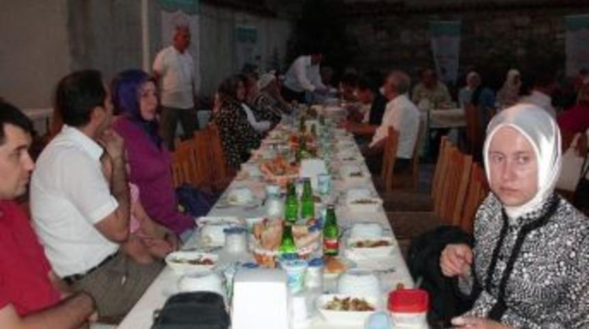 Vakıflar B&ouml;lge M&uuml;d&uuml;rl&uuml;ğ&uuml; Personeli İftarda Buluştu