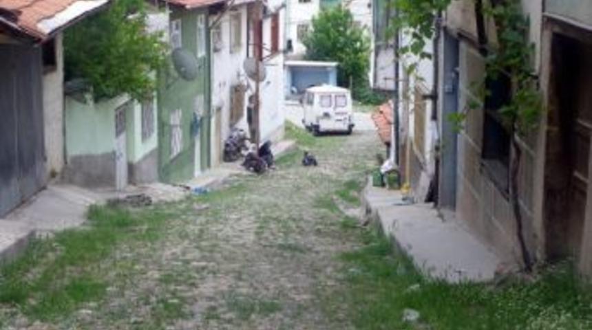 Eskigediz İsmetpaşa Mahallesine Kilit Parke Taşı Kaplaması